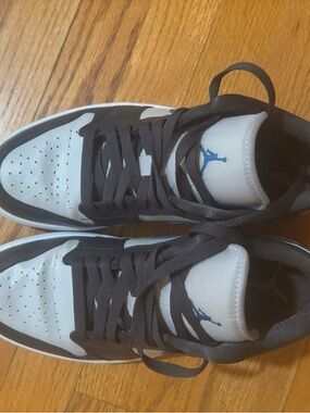 Jordan Low Top Sneakers in White, Black & Blue Jumpman